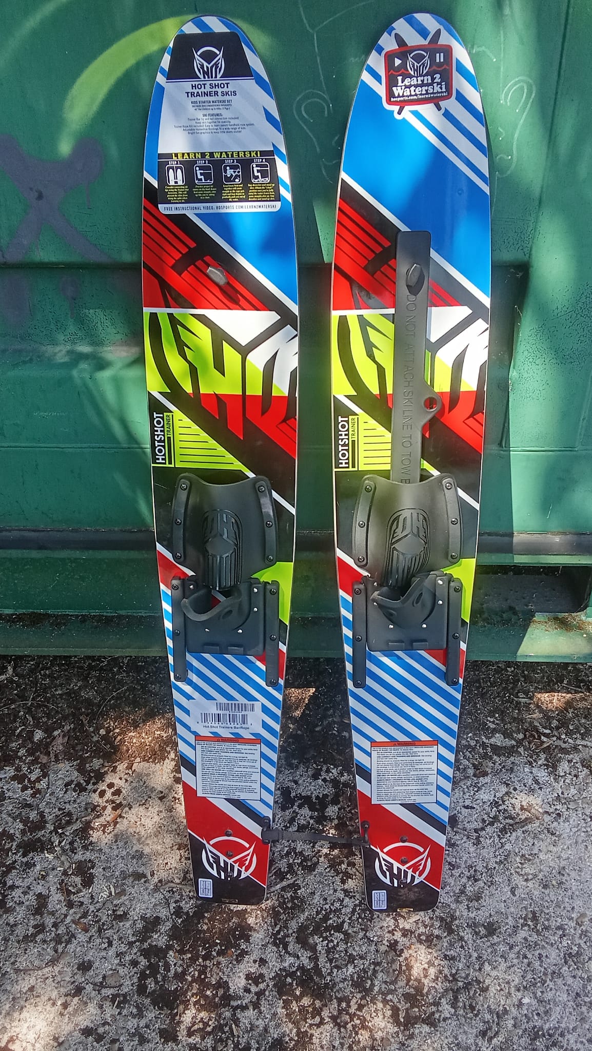 Photo des baby skis